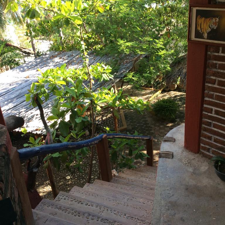 מלון Puerto Ángel Casa Gundi Y Tomas מראה חיצוני תמונה